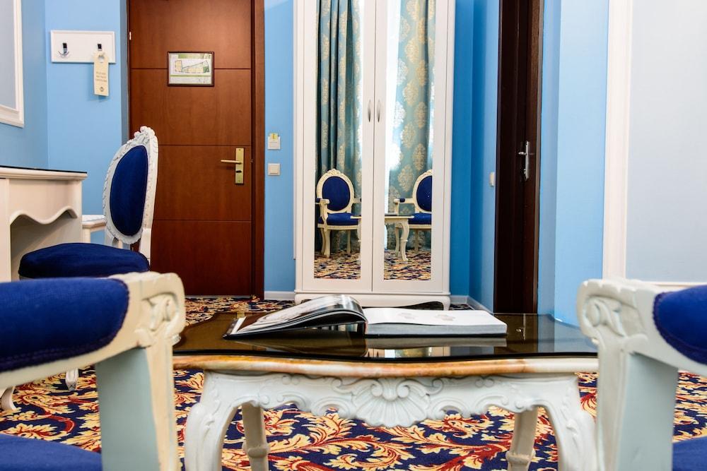 River Side Tbilisi Boutique Hotel — 10