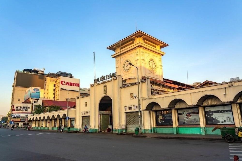 Sedona Suites Ho Chi Minh City — 6