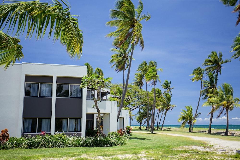 Sheraton Fiji Golf and Beach Resort — 2
