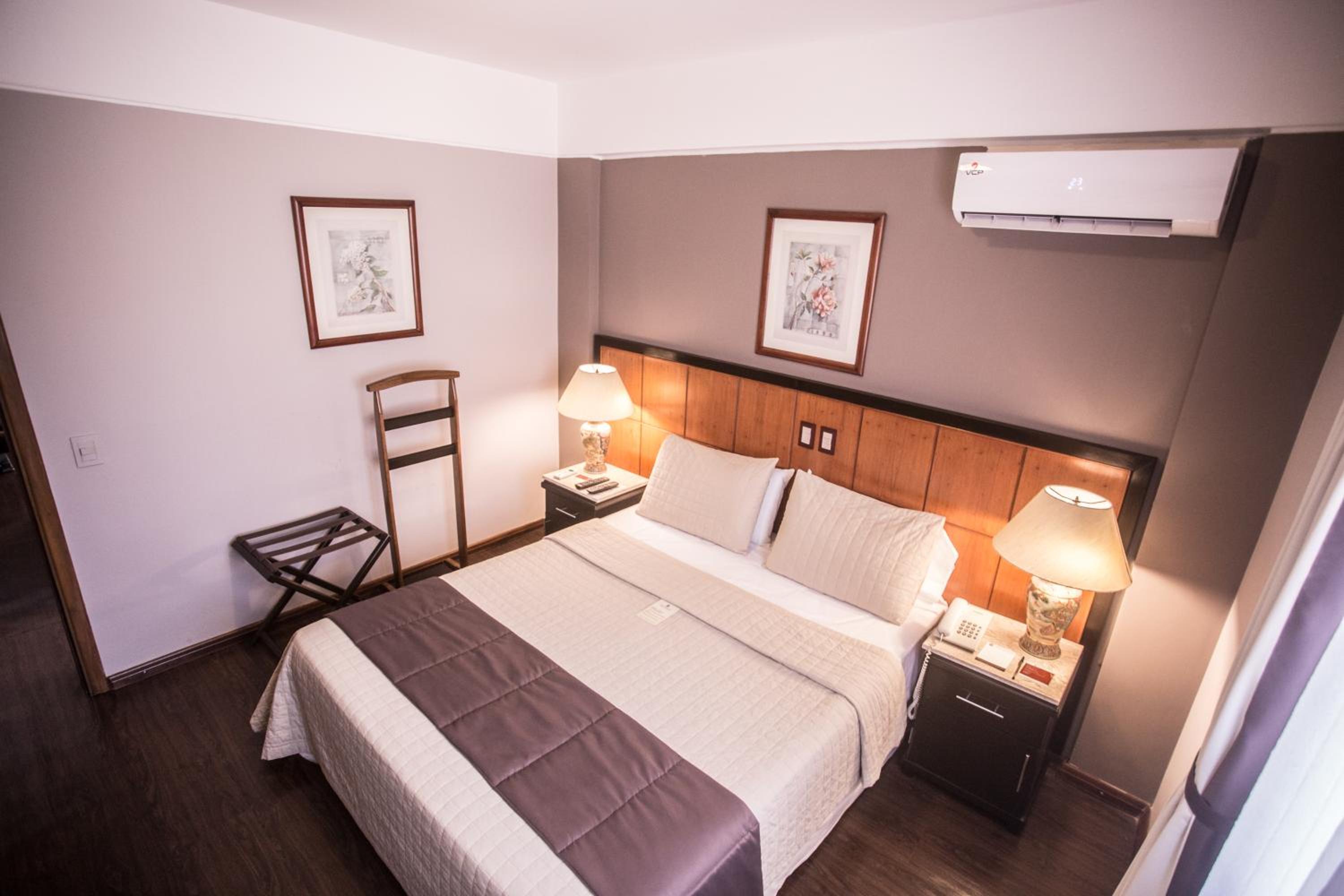 LAS VENTANAS SUITES HOTEL — 10