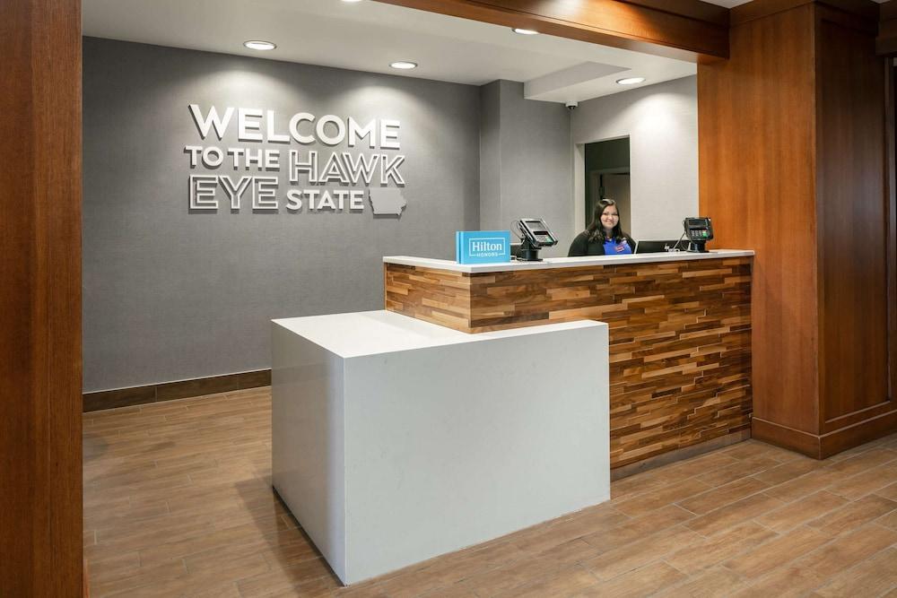Hampton Inn Council Bluffs — 8