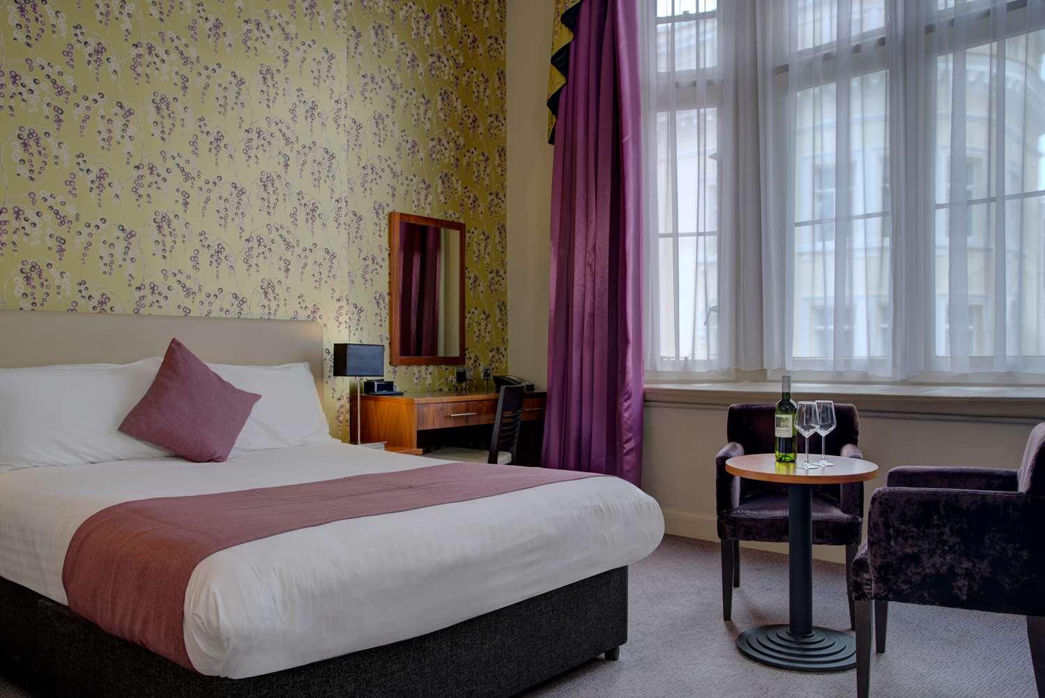Heywood House Hotel — 9