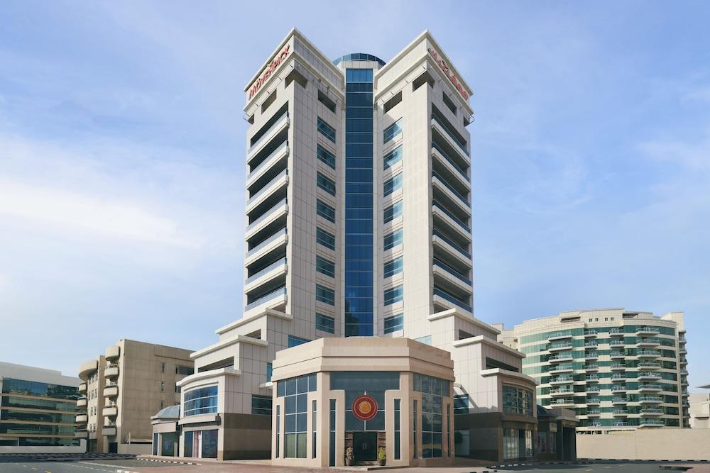Movenpick Bur Dubai — 2