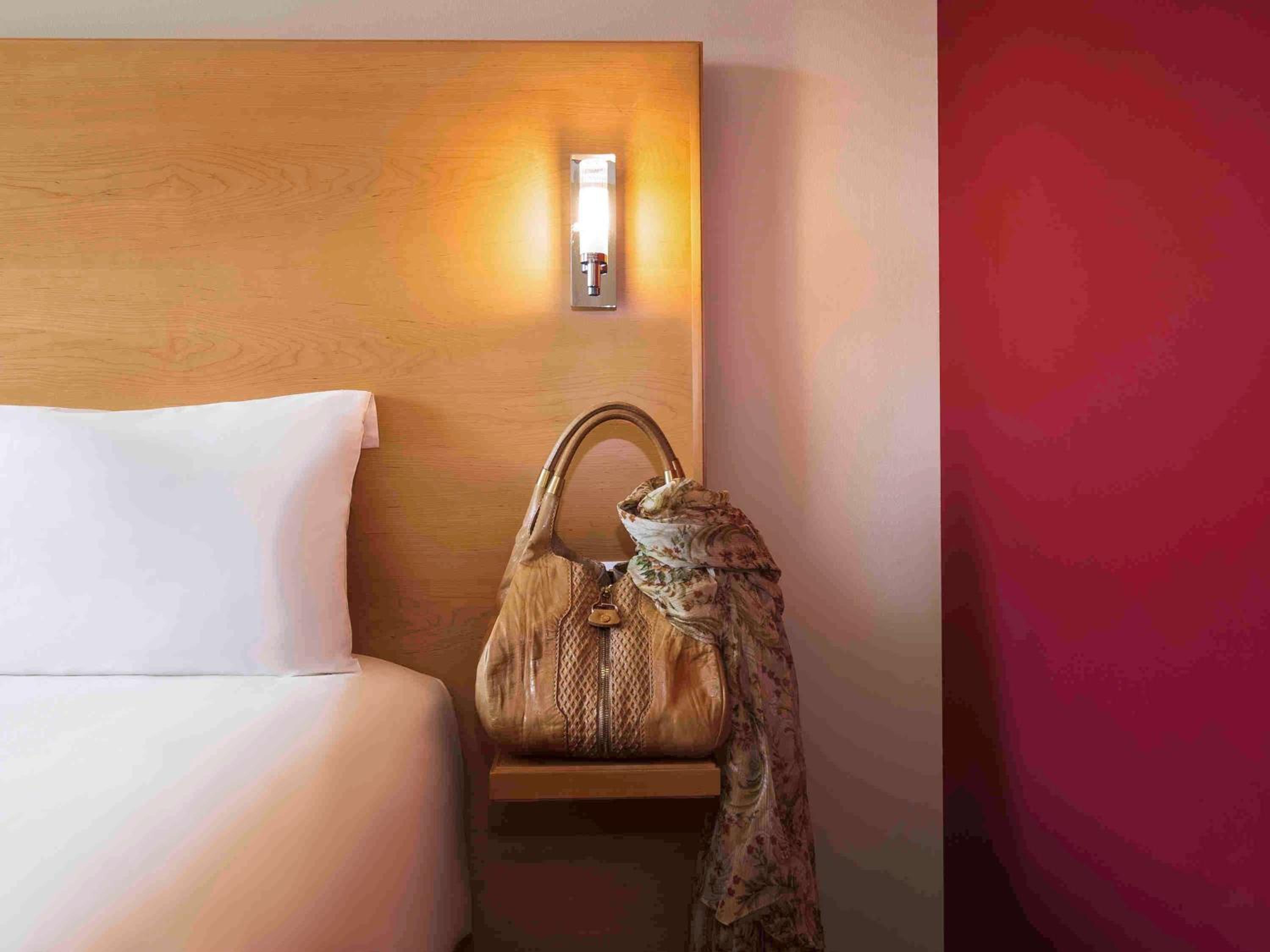 Courtyard by Marriott Al Barsha, Dubai — 2