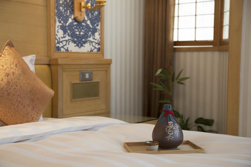 Silken Hotel 884115 — 8