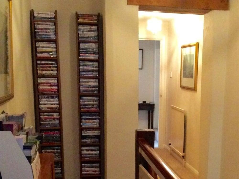 Plumpton Court — 4
