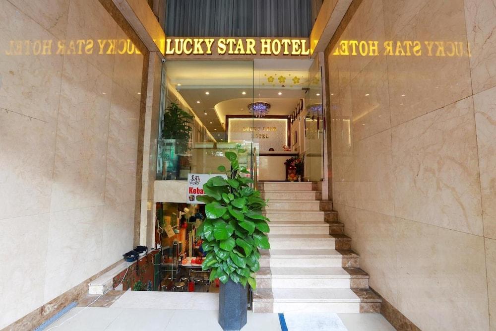 Lucky Star Hotel 266 De Tham — 9