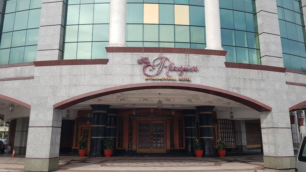 THE RIZQUN INTERNATIONAL HOTEL(MB)
