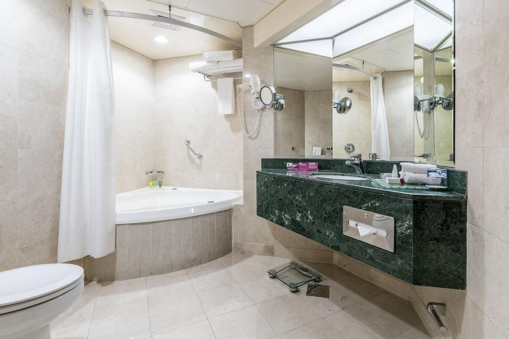 Millennium Downtown Abu Dhabi — 5