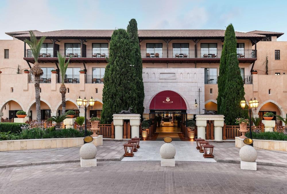 Elysium Hotel — 7