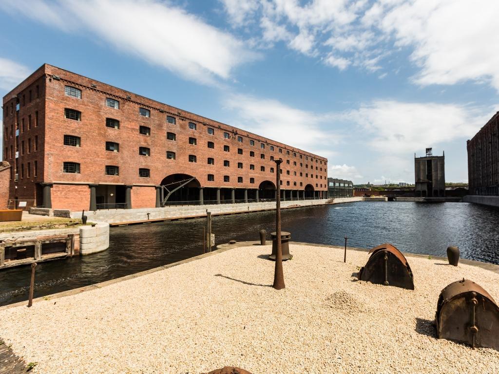 TITANIC HOTEL LIVERPOOL — 3