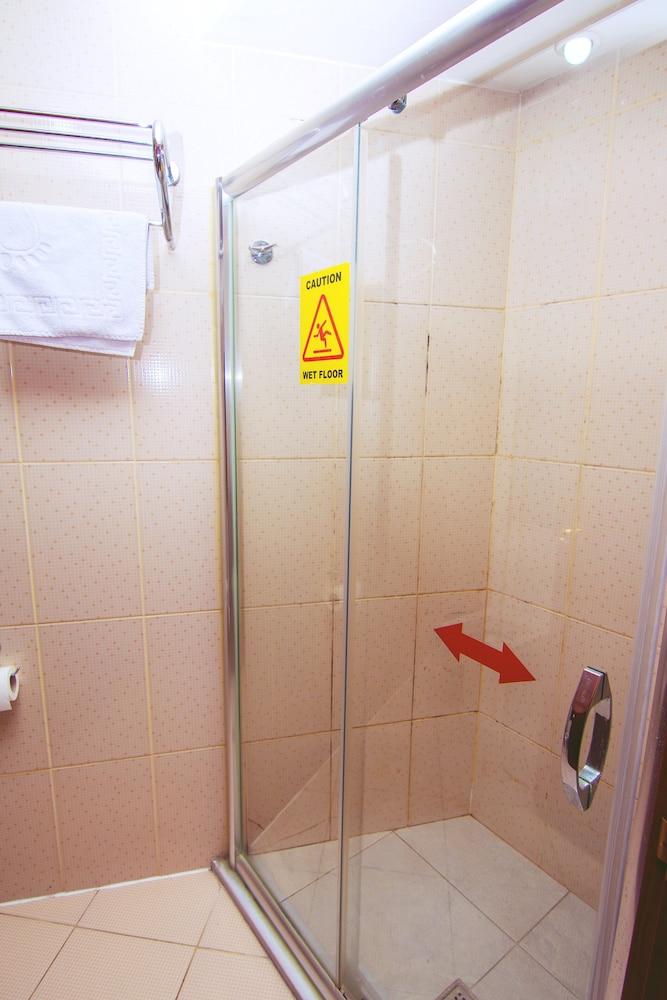 HOTEL ORIENT MINTUR 30084 — 5