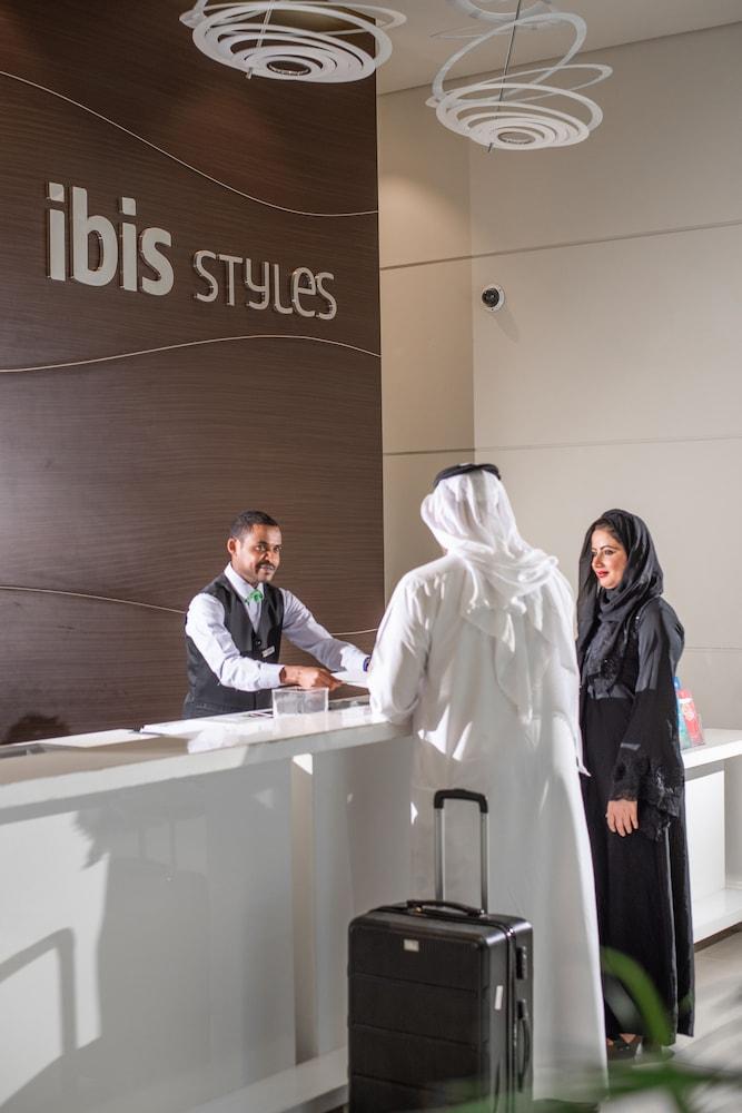 Ibis Styles Dragon Mart Dubai — 10
