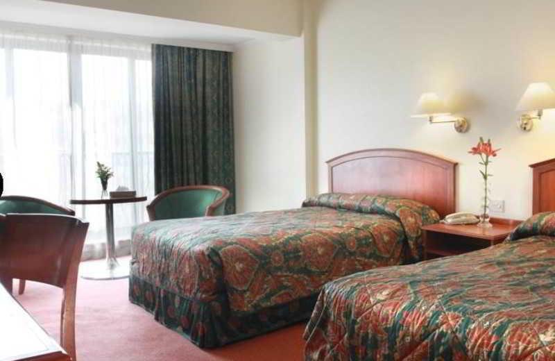 GRAND PALACE HOTEL 59824 — 4