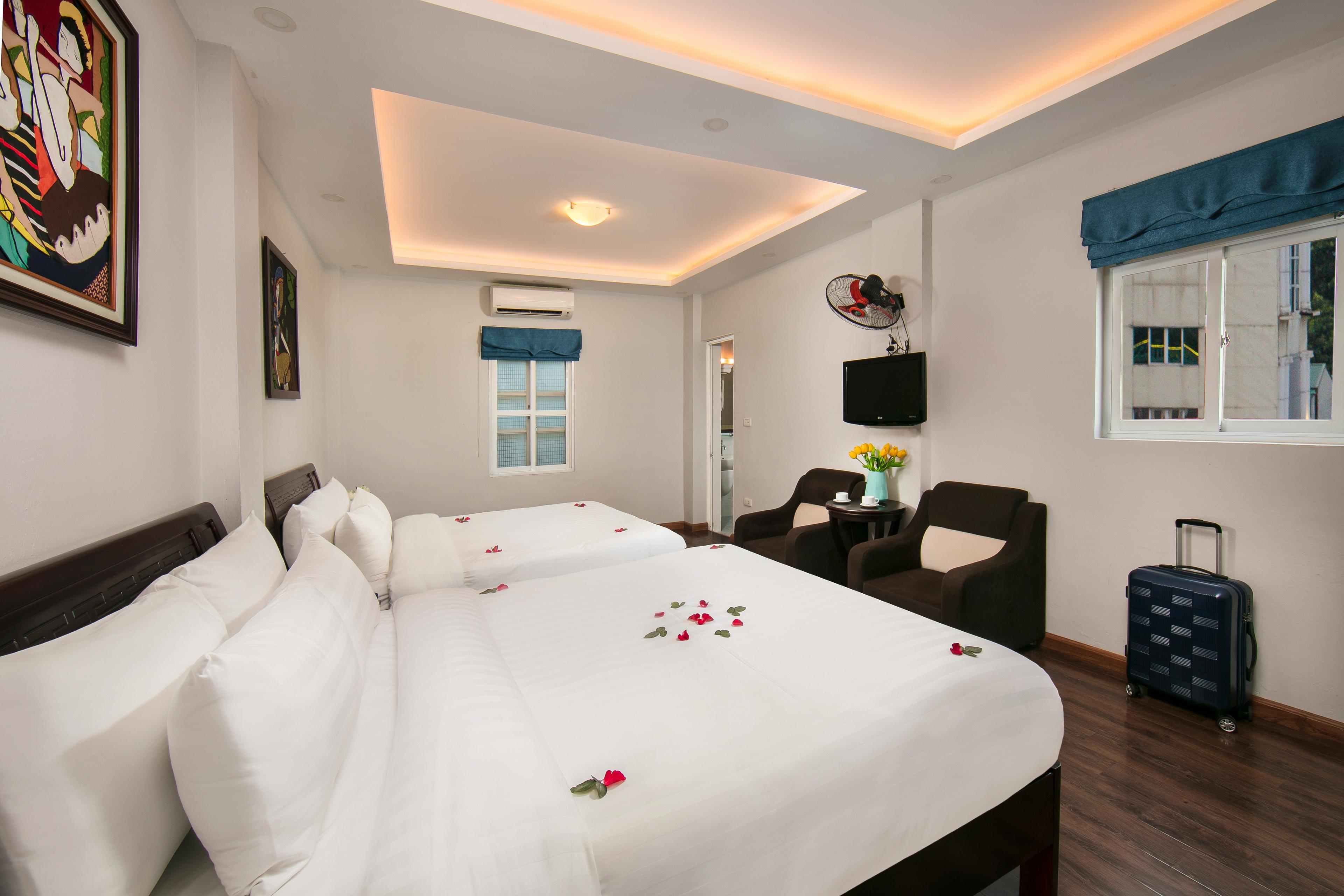 Golden Orchid Hotel — 7
