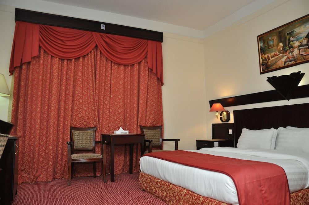 Claridge Hotel Dubai — 8
