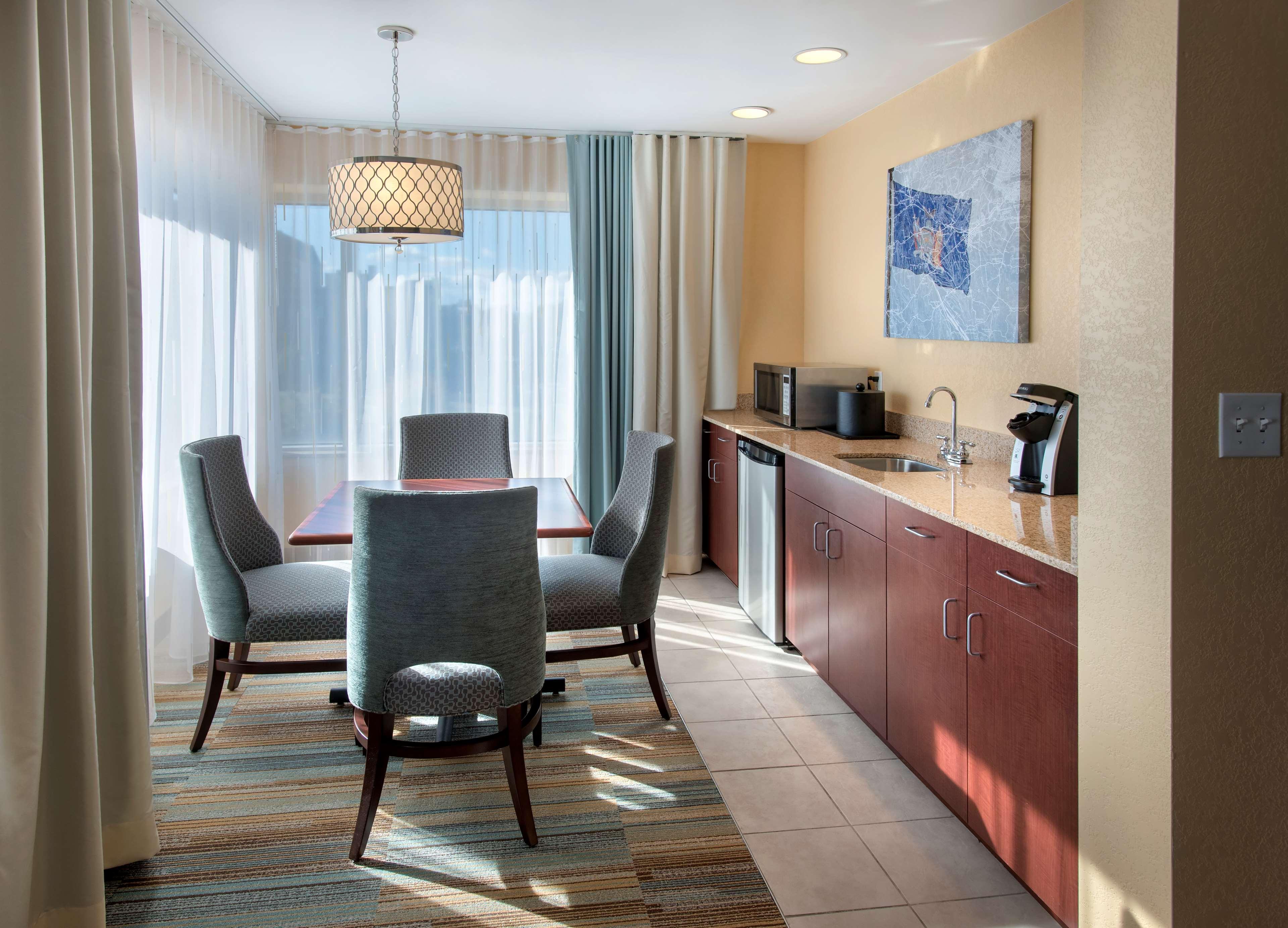 Hilton Garden Inn Albany Medical Center — 9