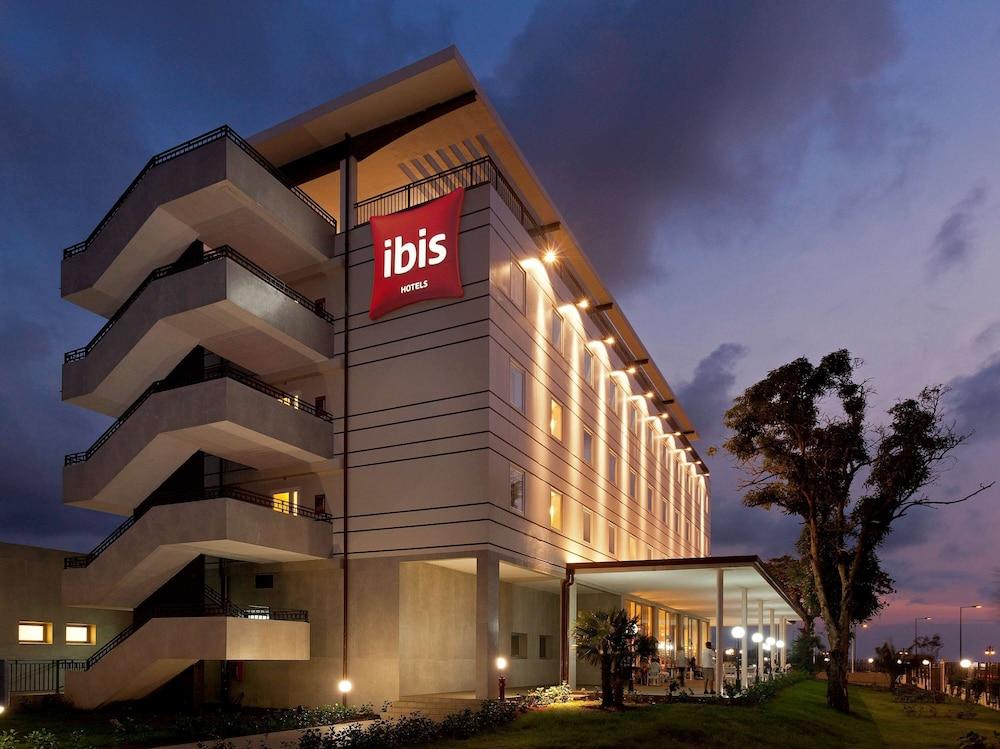 Ibis Bata — 2