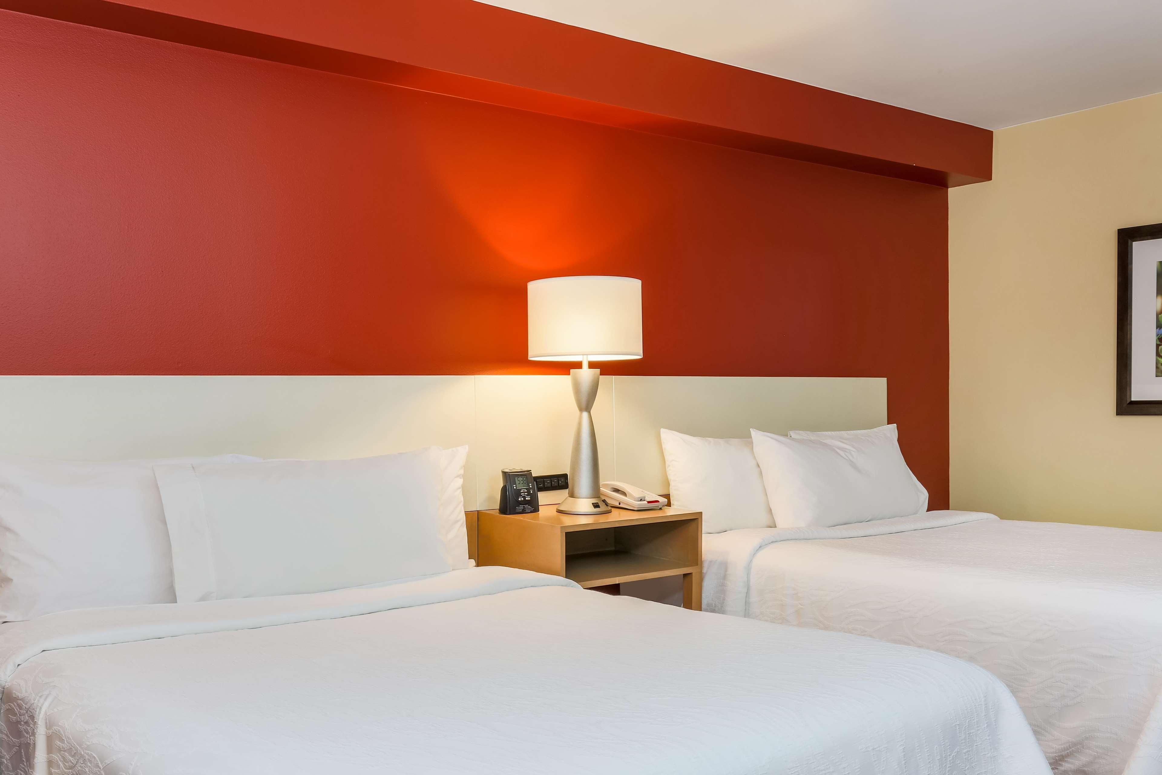 Hilton Garden Inn Anchorage — 9