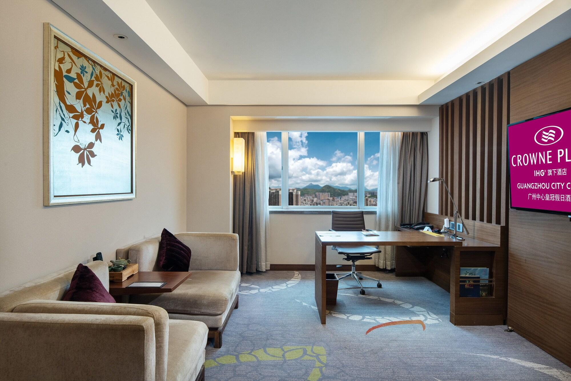 CROWNE PLAZA GUANGZHOU CITY CENTRE 3744