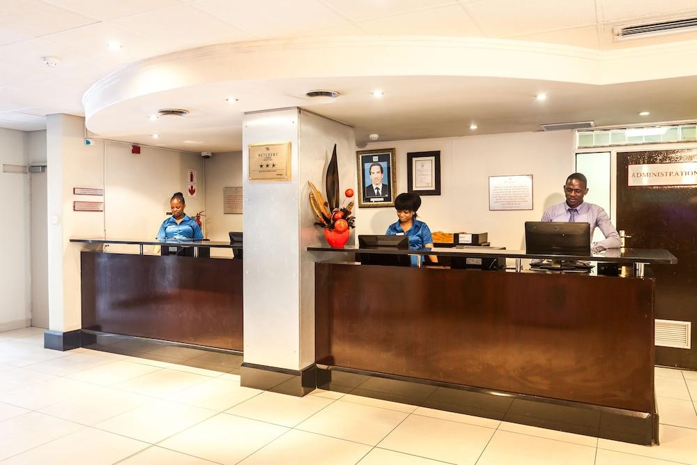 Peermont Metcourt - Francistown — 2
