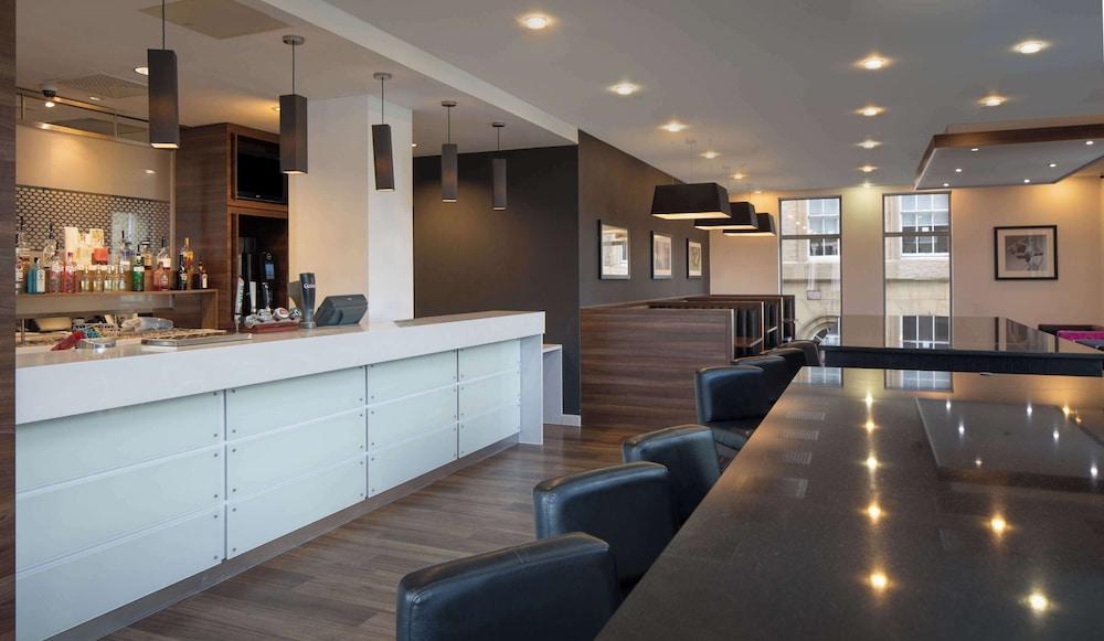 HAMPTON BY HILTON YORK — 8