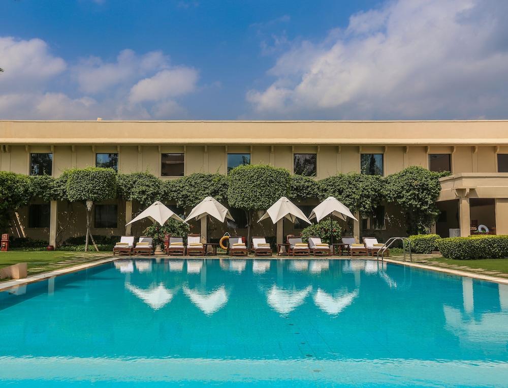 TRIDENT AGRA — 1