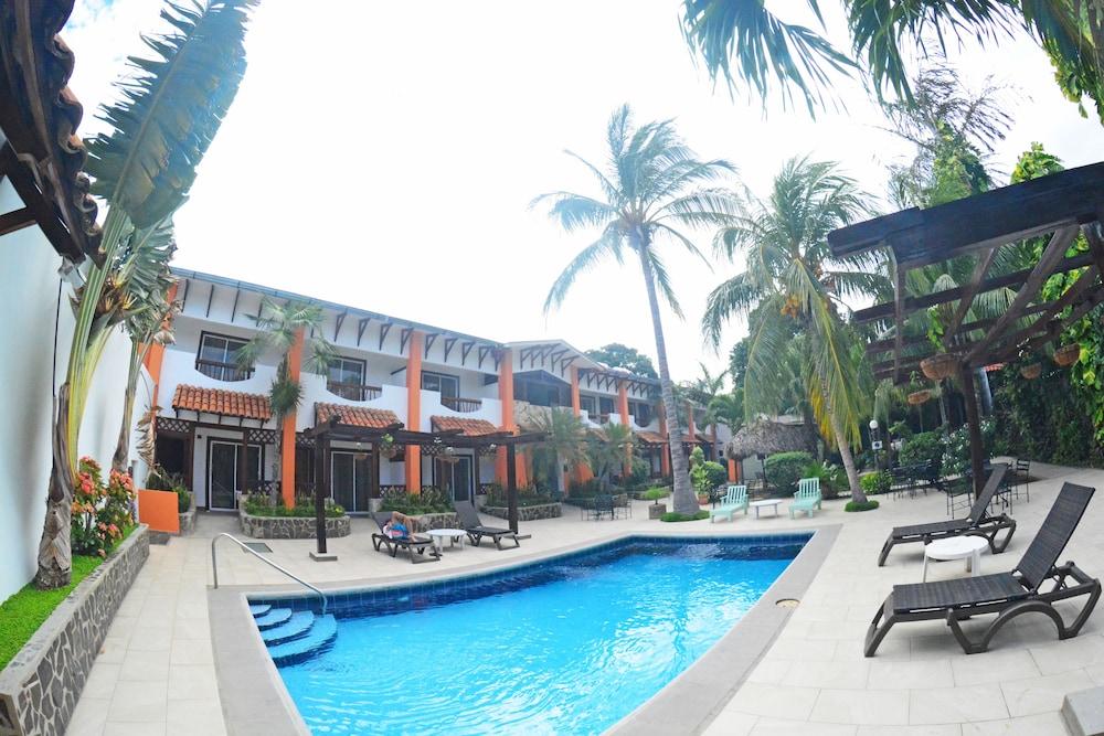 Hotel Europeo 1142068 — 2