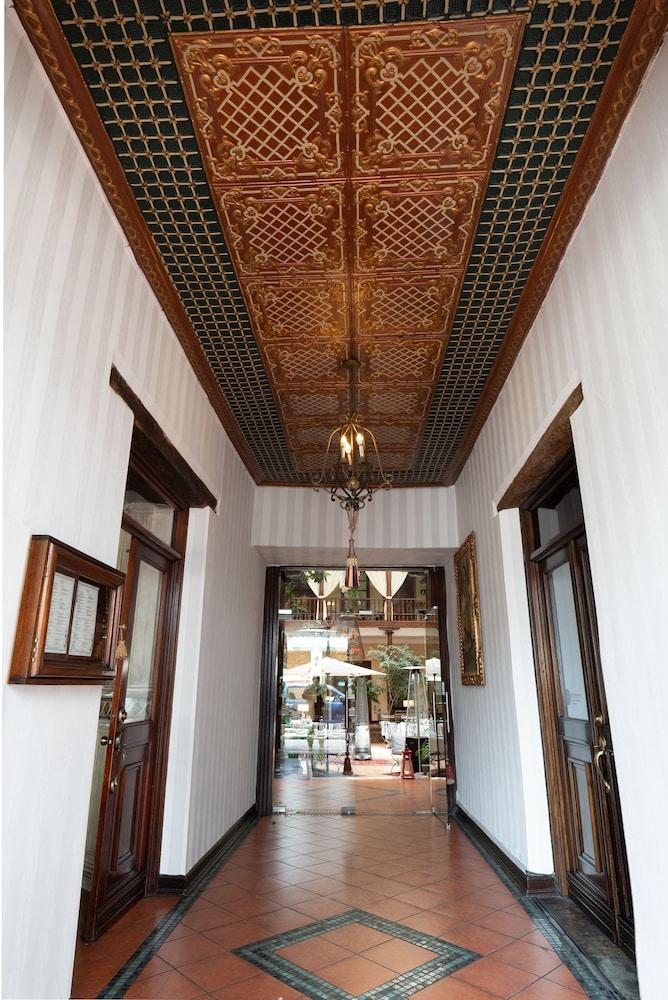 SANTA LUCIA — 2