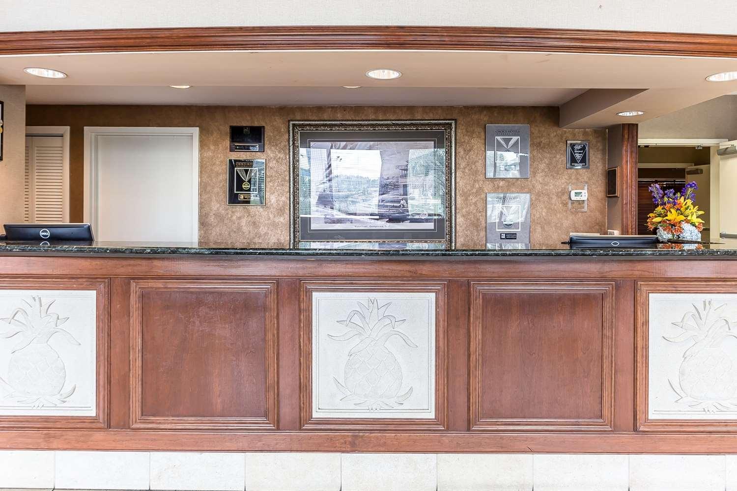 Quality Inn & Suites Georgetown — 10