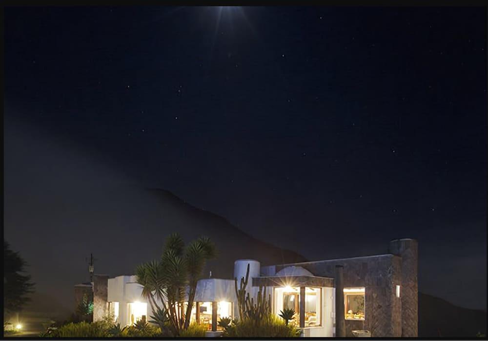 Hotel El Crater 1139398 — 6