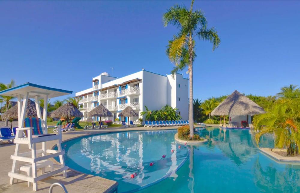Playa Blanca Beach Resort - All Inclusive — 3