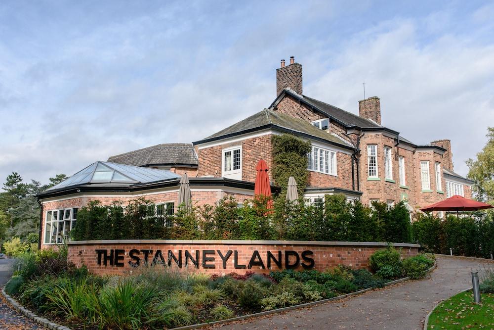STANNEYLANDS HOTEL — 4