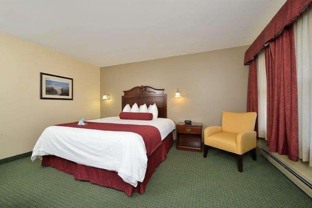 Best Western The Hotel Chequamegon — 9