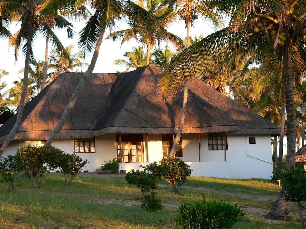 Blue Moon Beach Holiday Resort 1209278 — 5