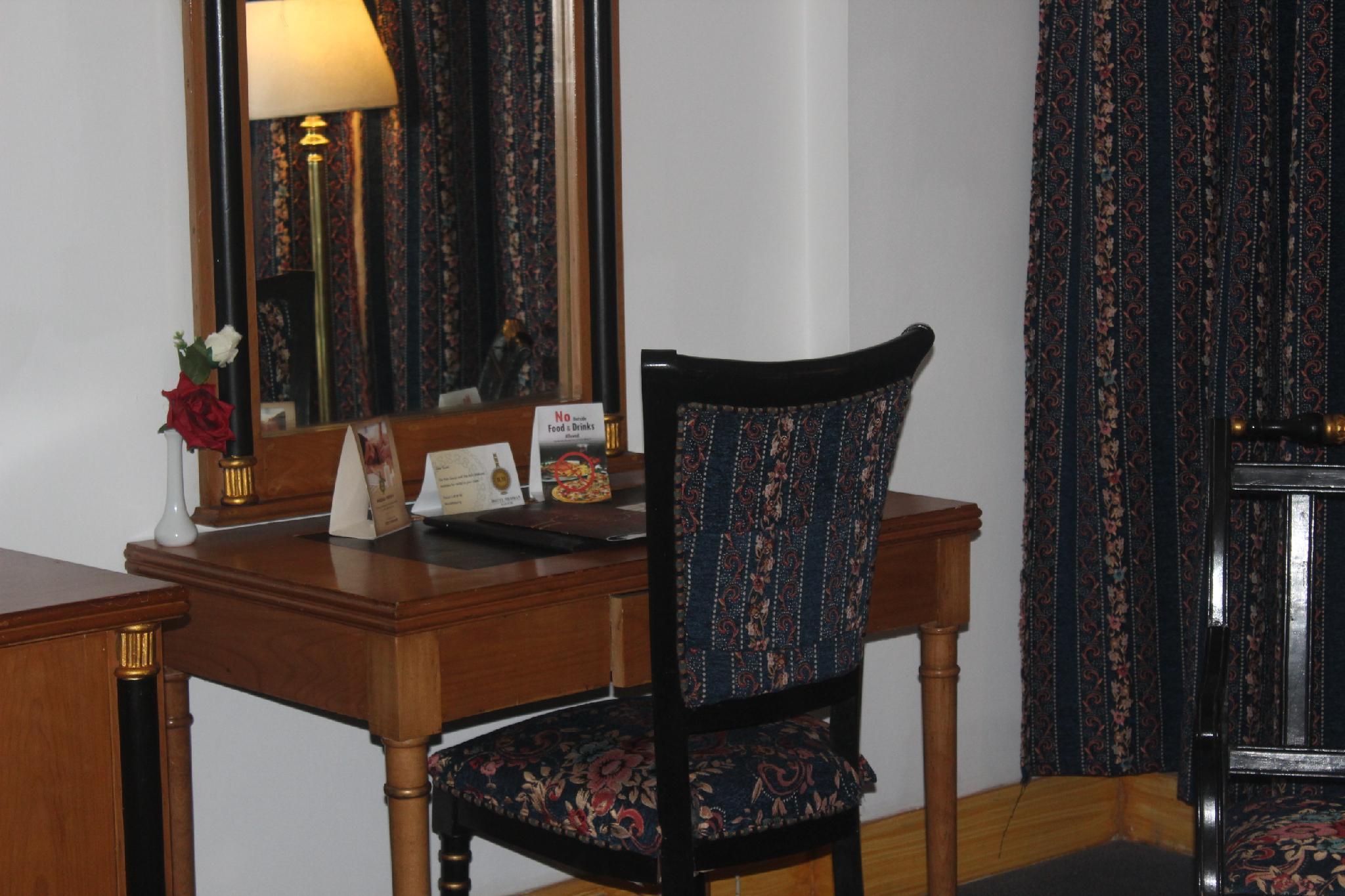Hotel Mehran — 3