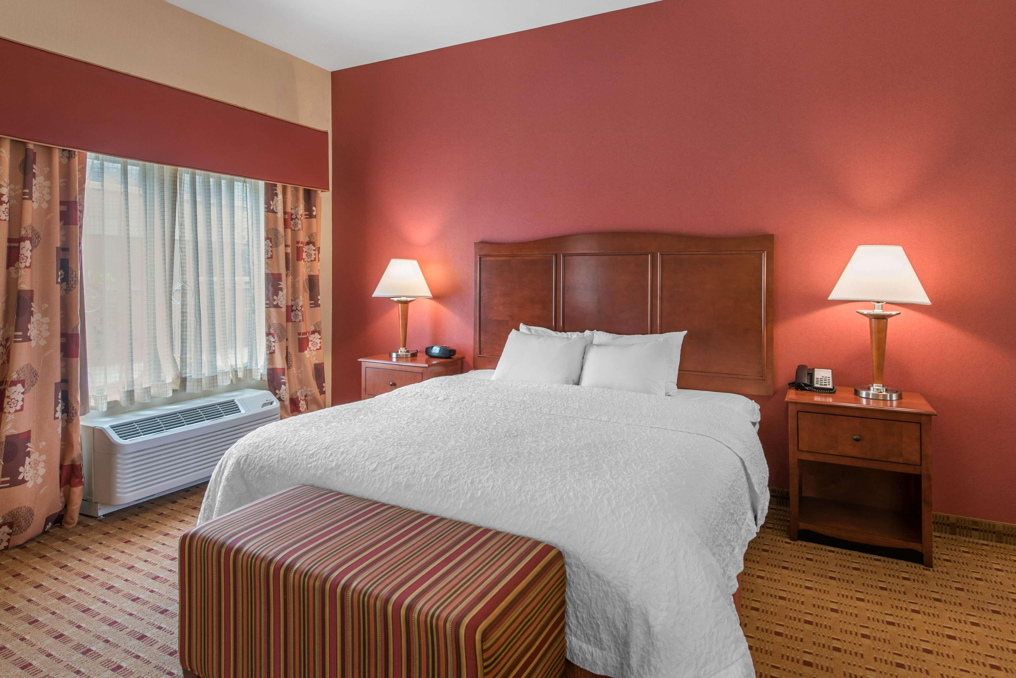 Hampton Inn And Suites Arcata — 9