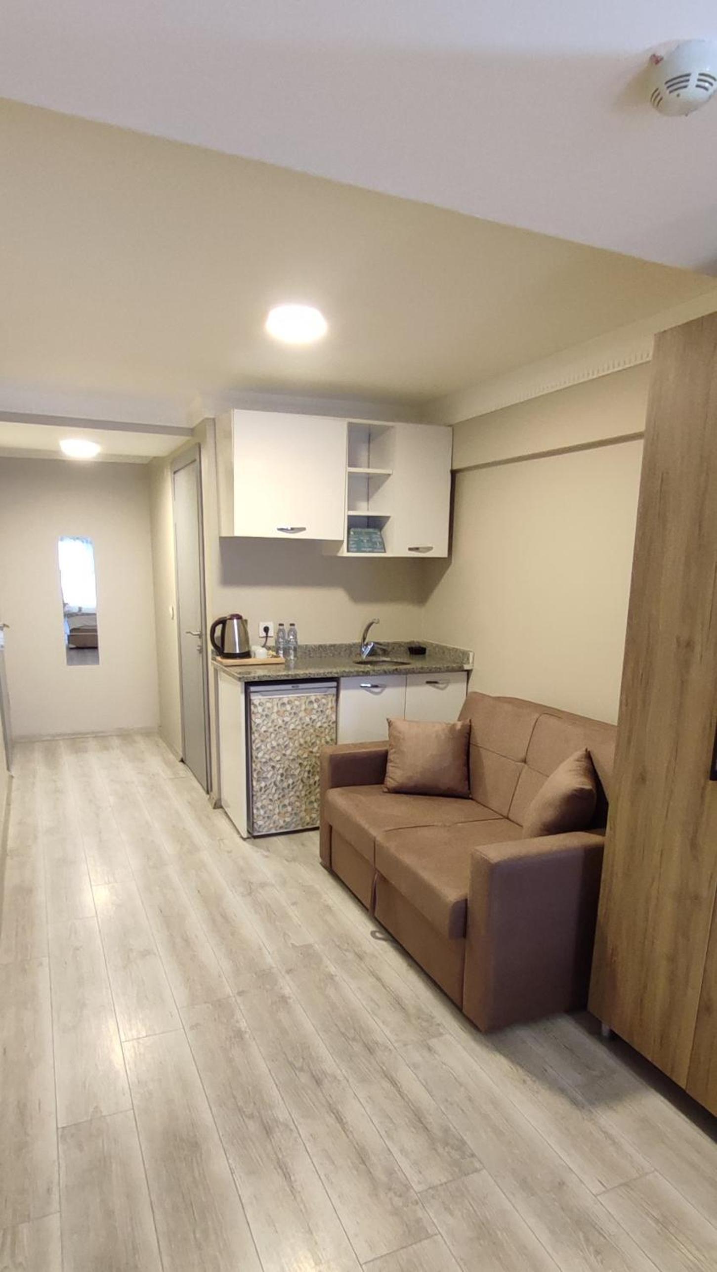 Hues Boutique Hotel — 7