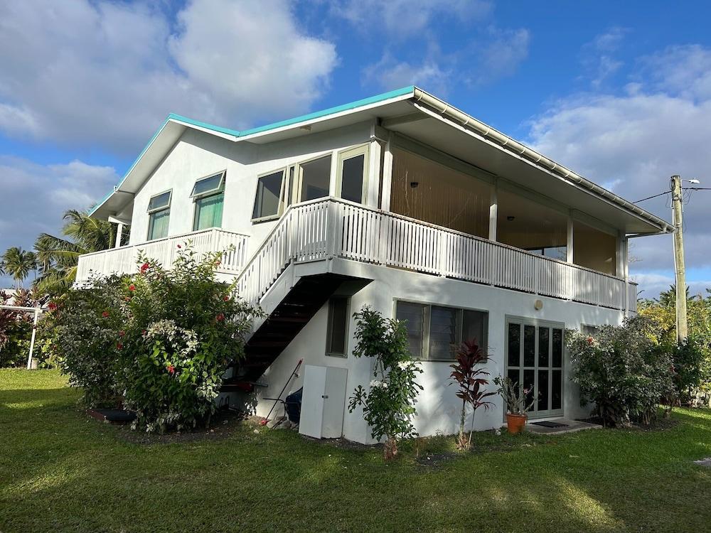 Raina Beach Apartments — 7