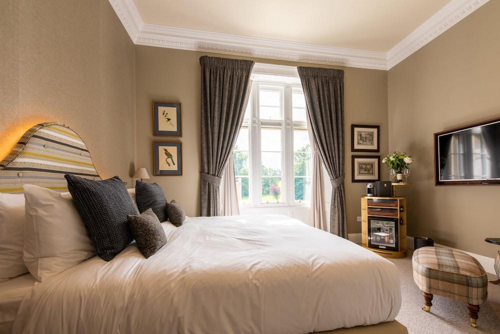 ROXBURGHE HOTEL AND GOLF COURSE — 6