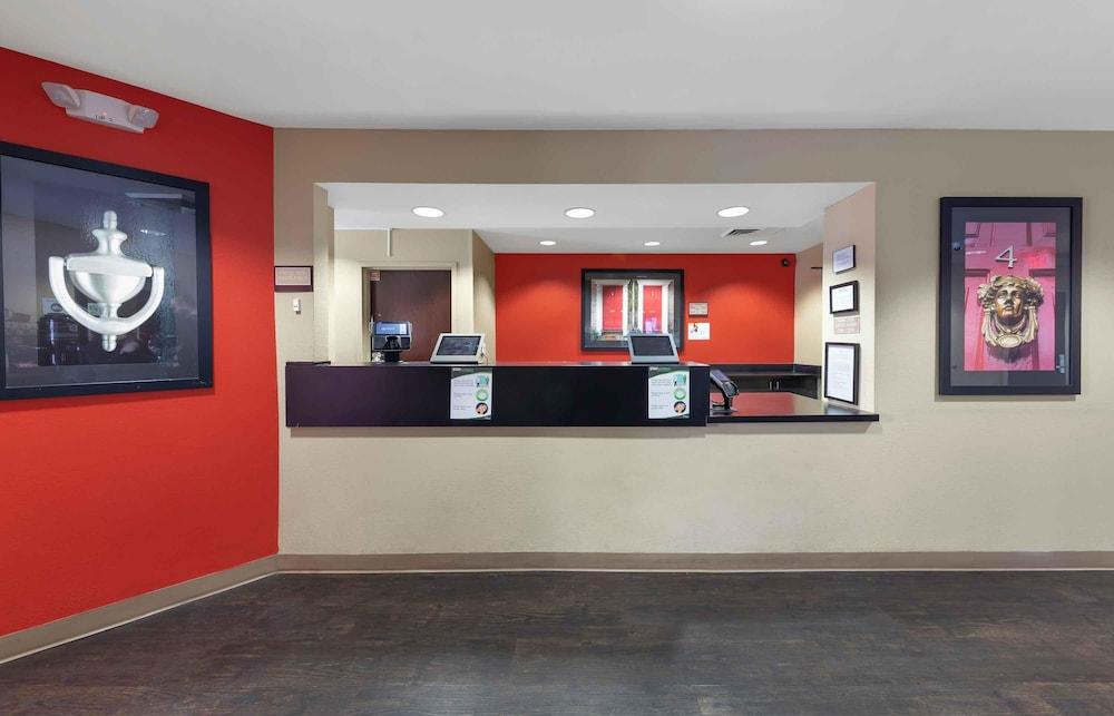 Extended Stay America Los Angeles - Burbank Airport — 8