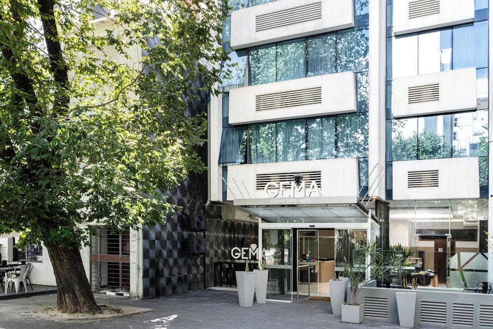 Gema Luxury Suites — 3