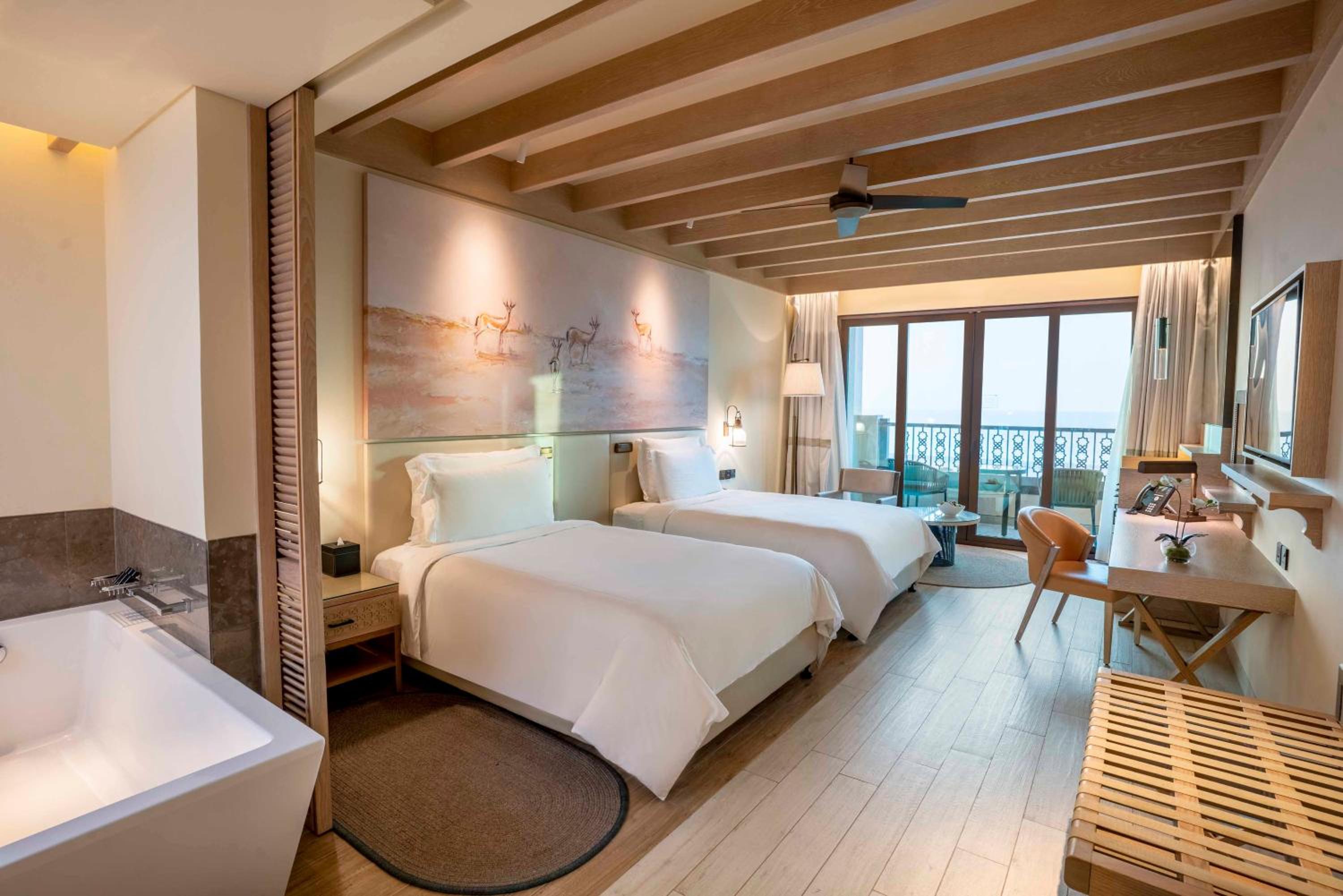 Saadiyat Rotana Resort & Villas — 9
