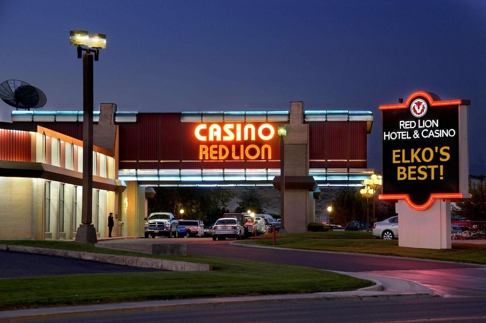 Maverick Hotel and Casino by Red Lion Hotels — 4
