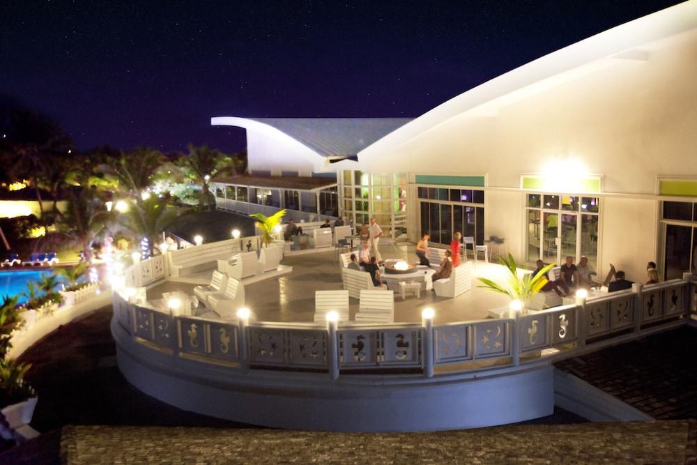Coconut Bay Beach Resort and Spa — 2