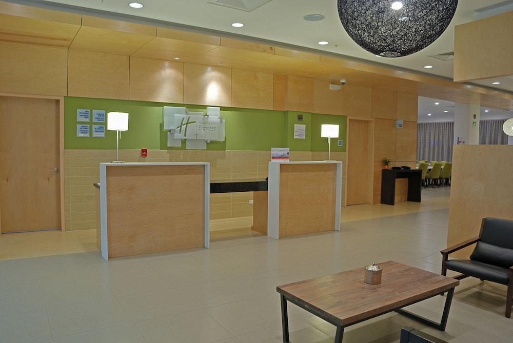 Holiday Inn Express Managua — 9