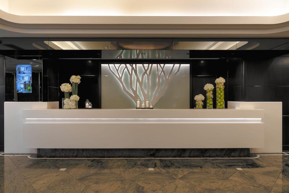 Stanford Hillview — 10