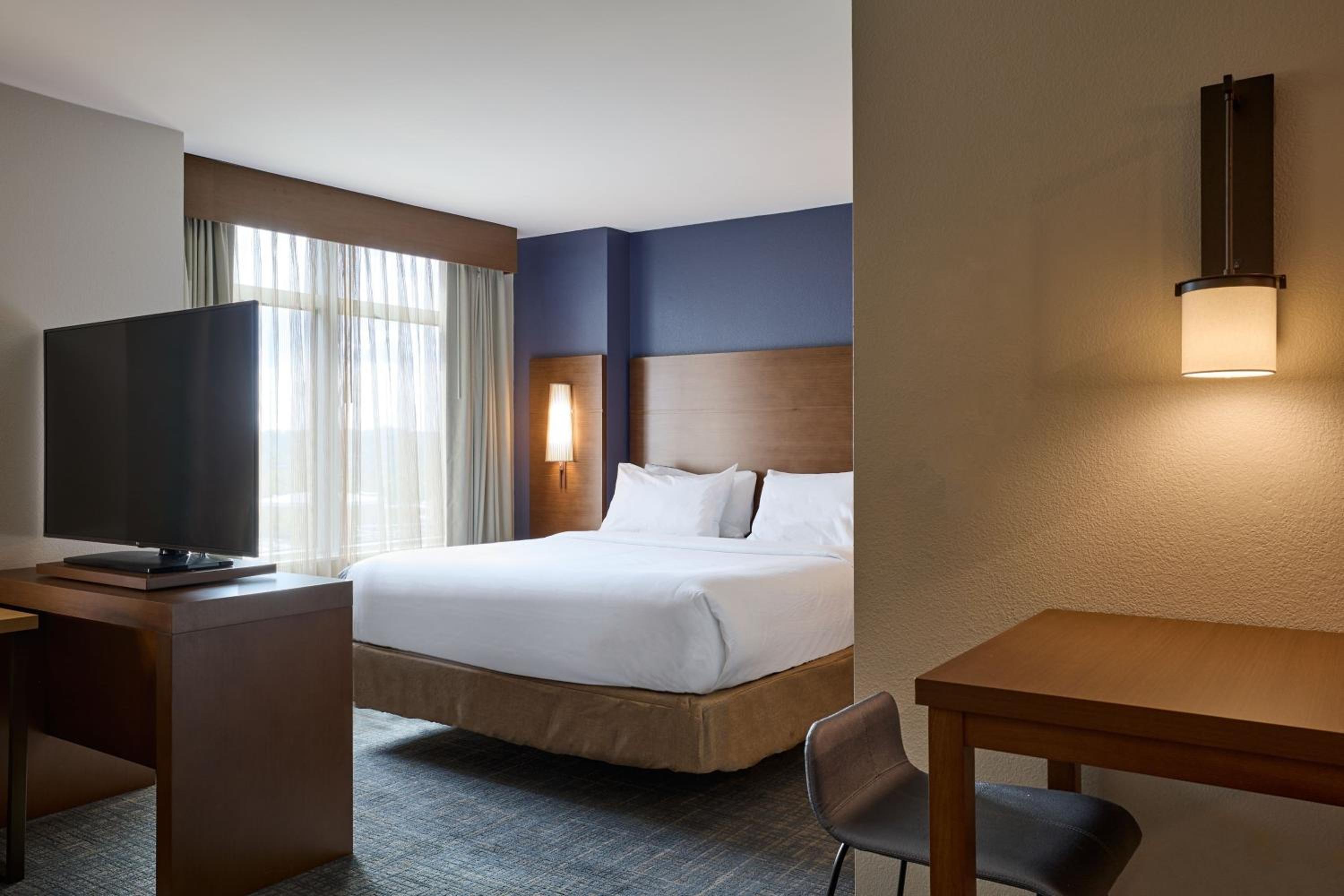 Residence Inn Arlington Capital View — 9