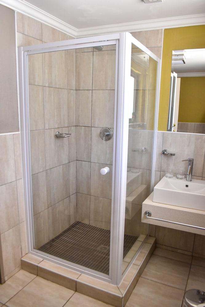 Cresta Marang Gardens — 10