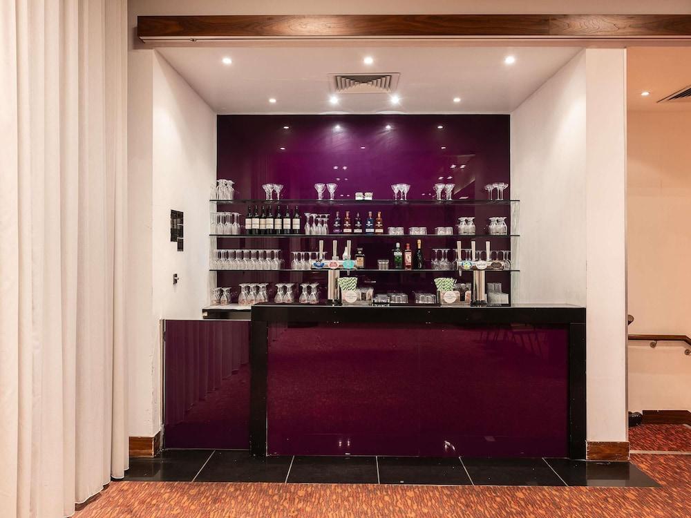 NOVOTEL CARDIFF CENTRE — 9